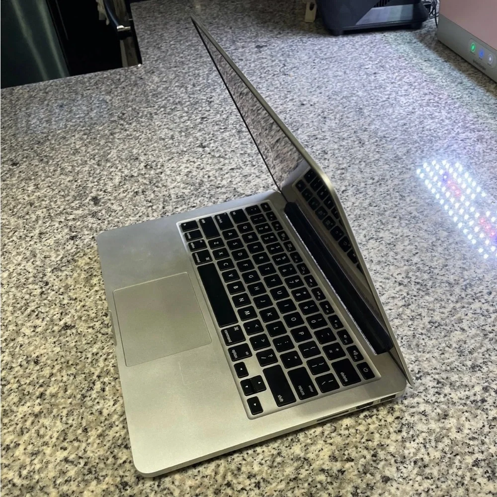 MacBook Pro 2015 13” 256GB